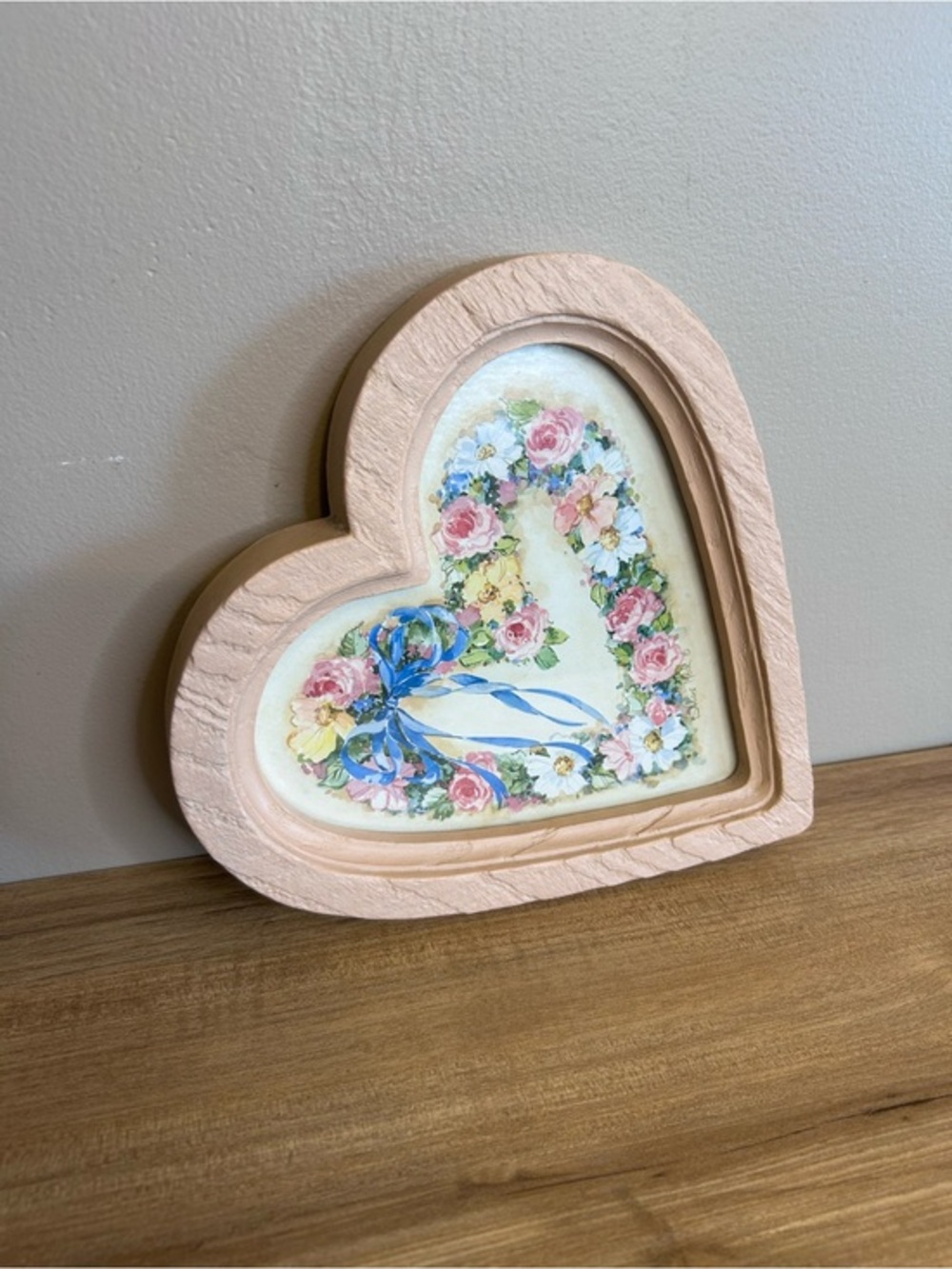 Homco Heart-Shaped Floral Wall Art Pink Frame